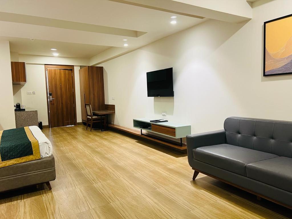 The Lemon Grass Hotel Gandhinagar Zewnętrze zdjęcie