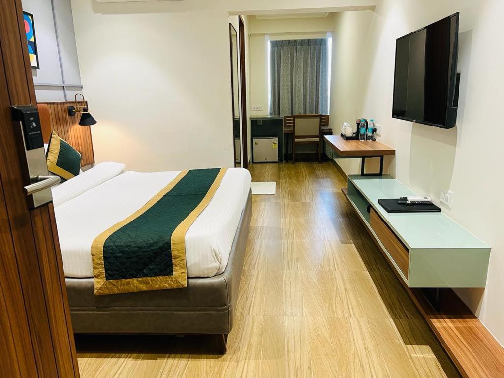 The Lemon Grass Hotel Gandhinagar Zewnętrze zdjęcie