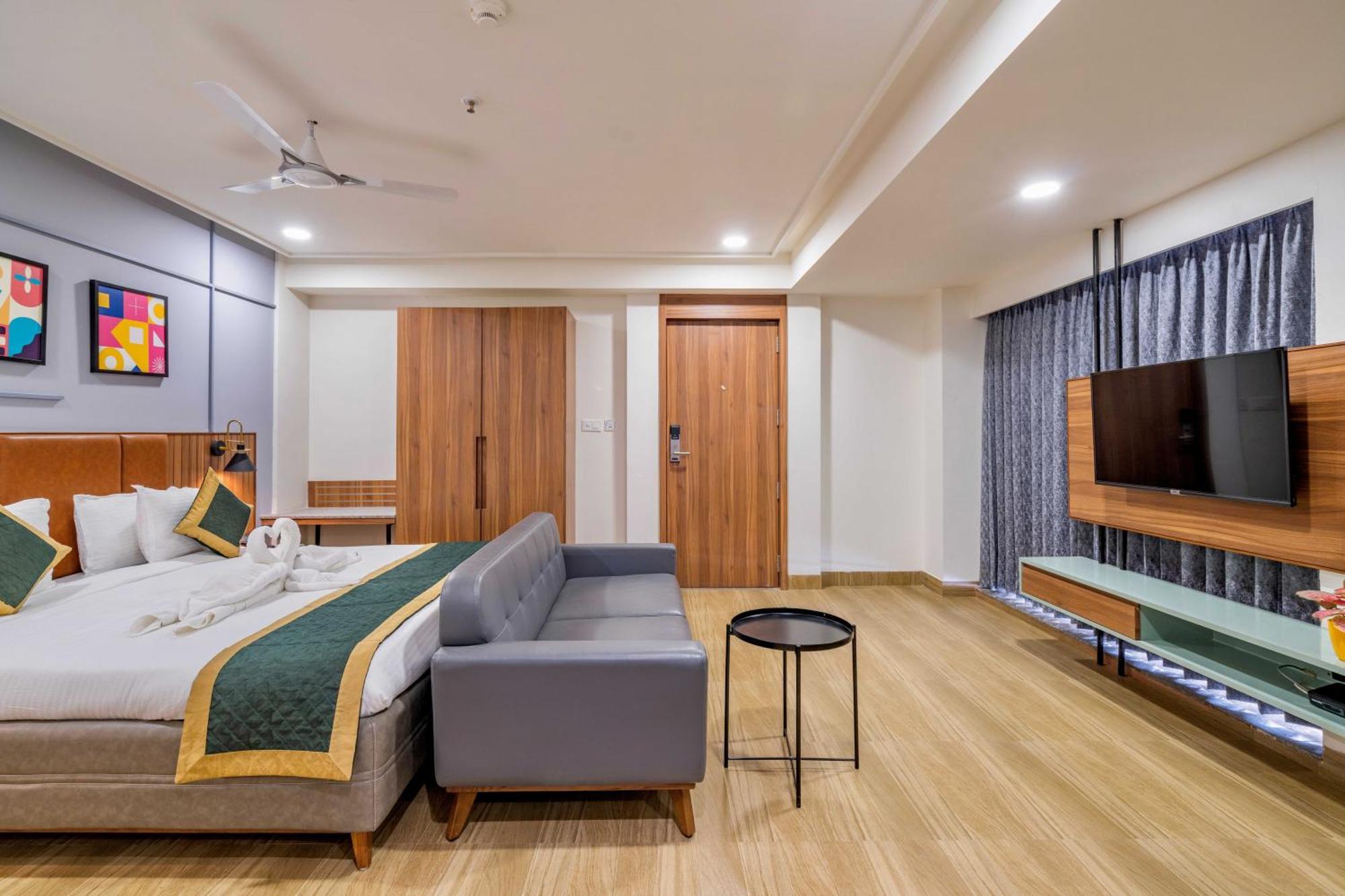 The Lemon Grass Hotel Gandhinagar Zewnętrze zdjęcie